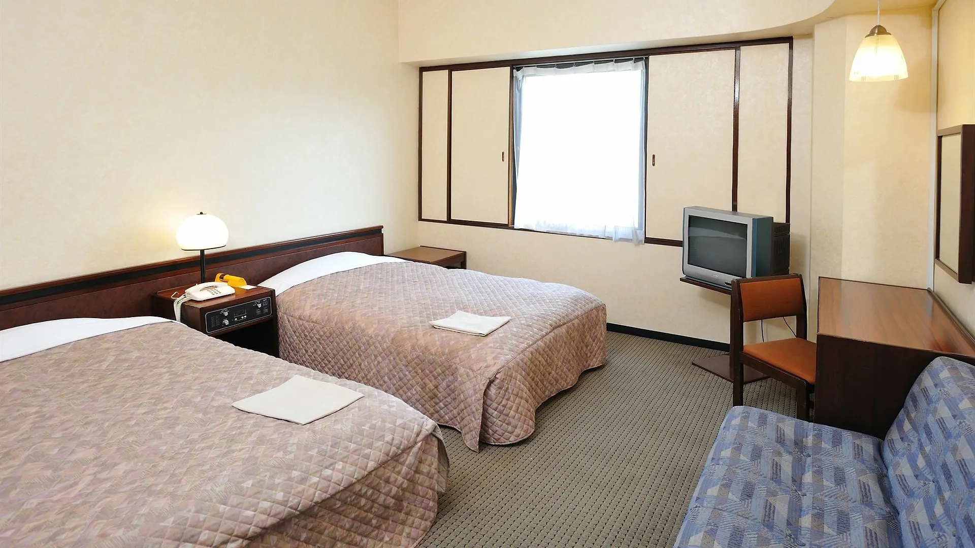 ****  Osaka Riverside Hotel Japonia